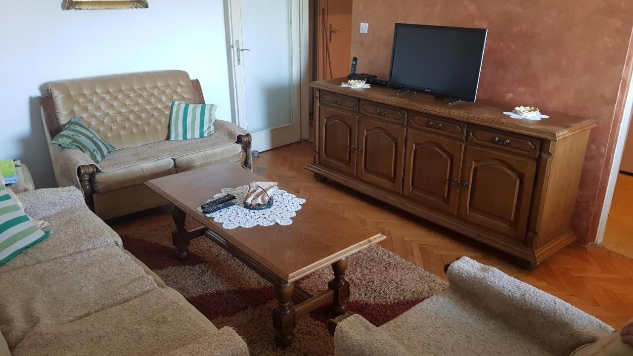 Baston Rent Daire Podgoriçe Dış mekan fotoğraf